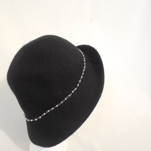 Inc International Concepts Packable Faux Pearl Cloche Hat - Picture 5 of 6